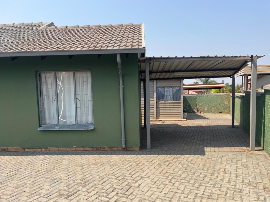 3 Bedroom Property for Sale in Tlhabane West North West